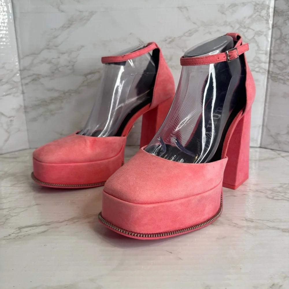 Gianni Bini OTTEN Suede Ankle Strap Platform Pumps Size 9.5 M barbiecore cute